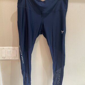 Navy blue Under Armour Women's XL Capri leggings